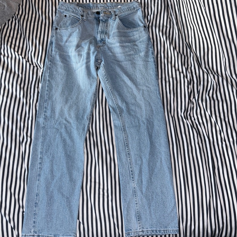 Men’s wrangler straight leg jeans